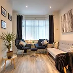 The Belfast Boutique Central Cozy (Adults Only)